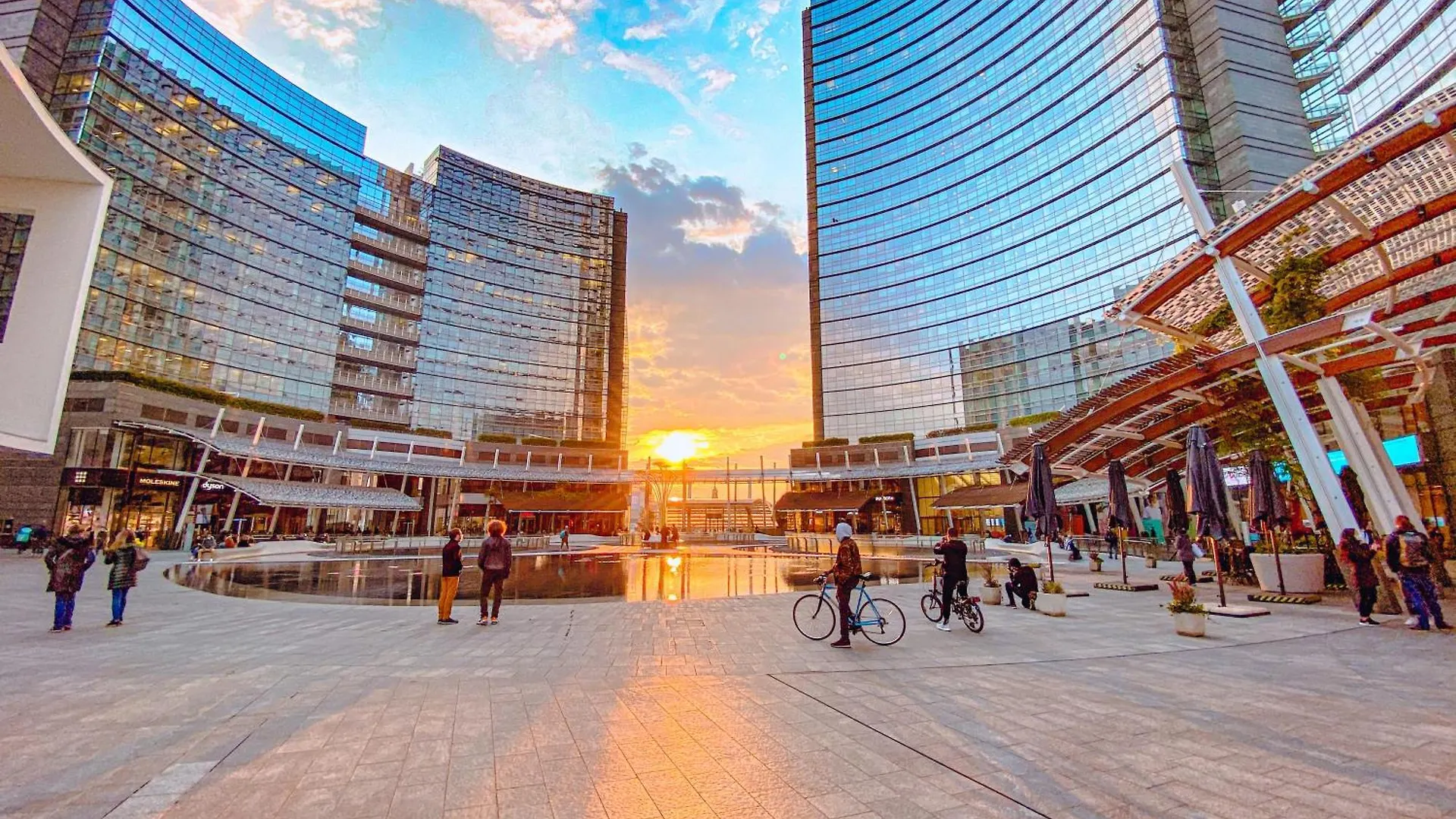Cardano Blue Suite - 5 Min Da Stazione Centrale Milan Apartment